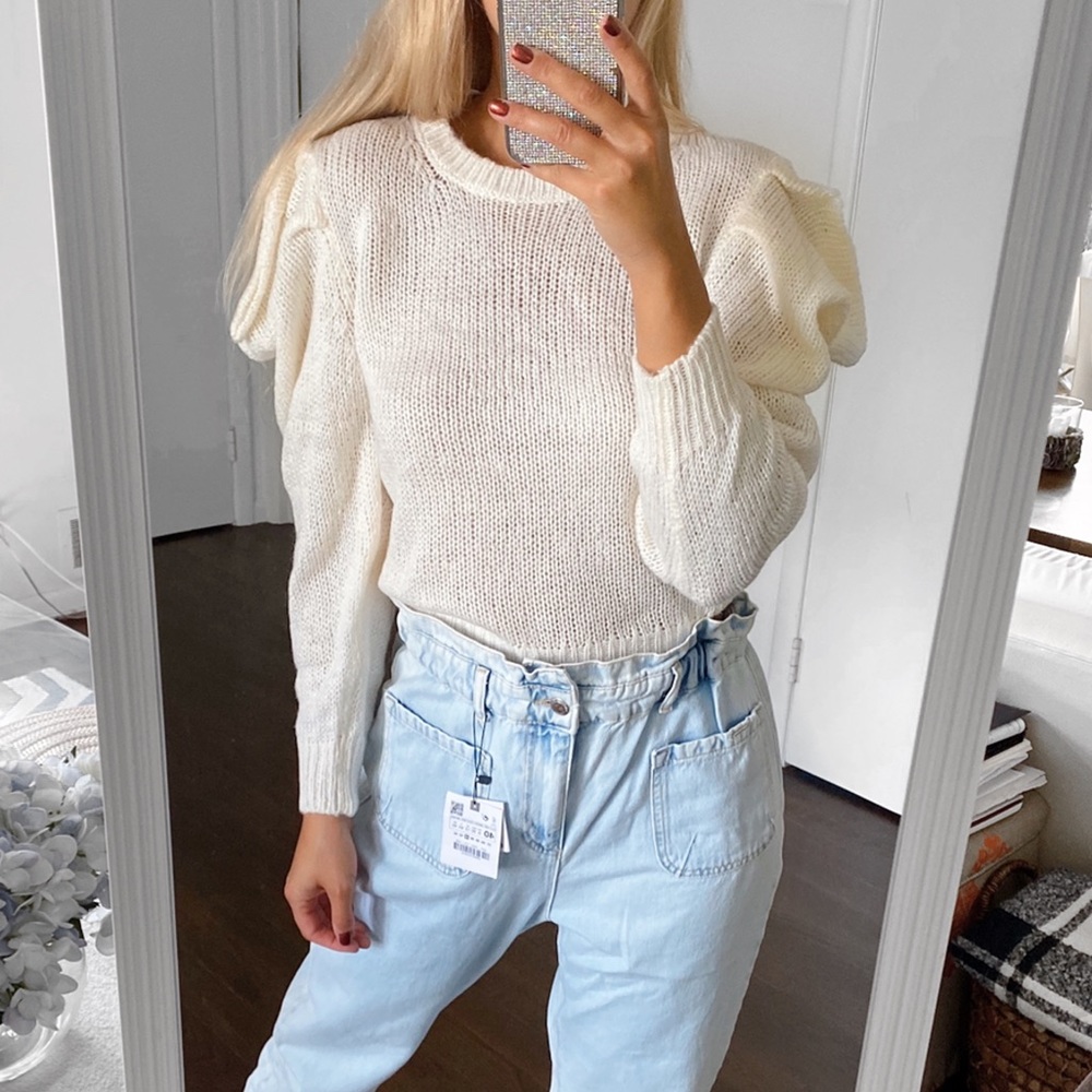 🐑 BRAVE SOUL IVORY PUFF SLEEVE KNIT SWEATER!